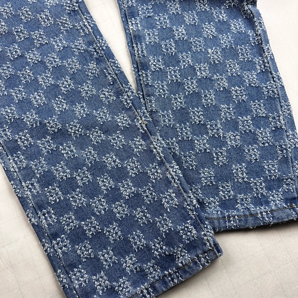 MNML Scratch Pattern Jeans - Picture 4 of 7